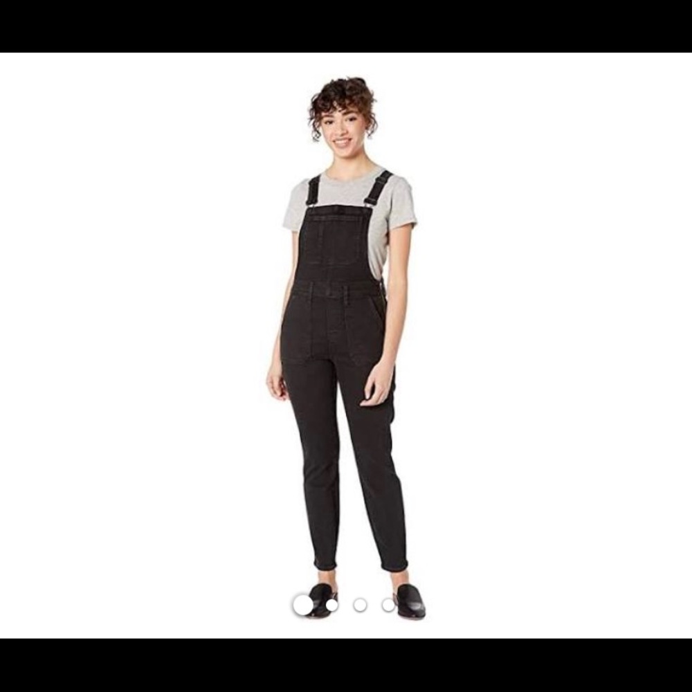 Madewell black denim overalls size M